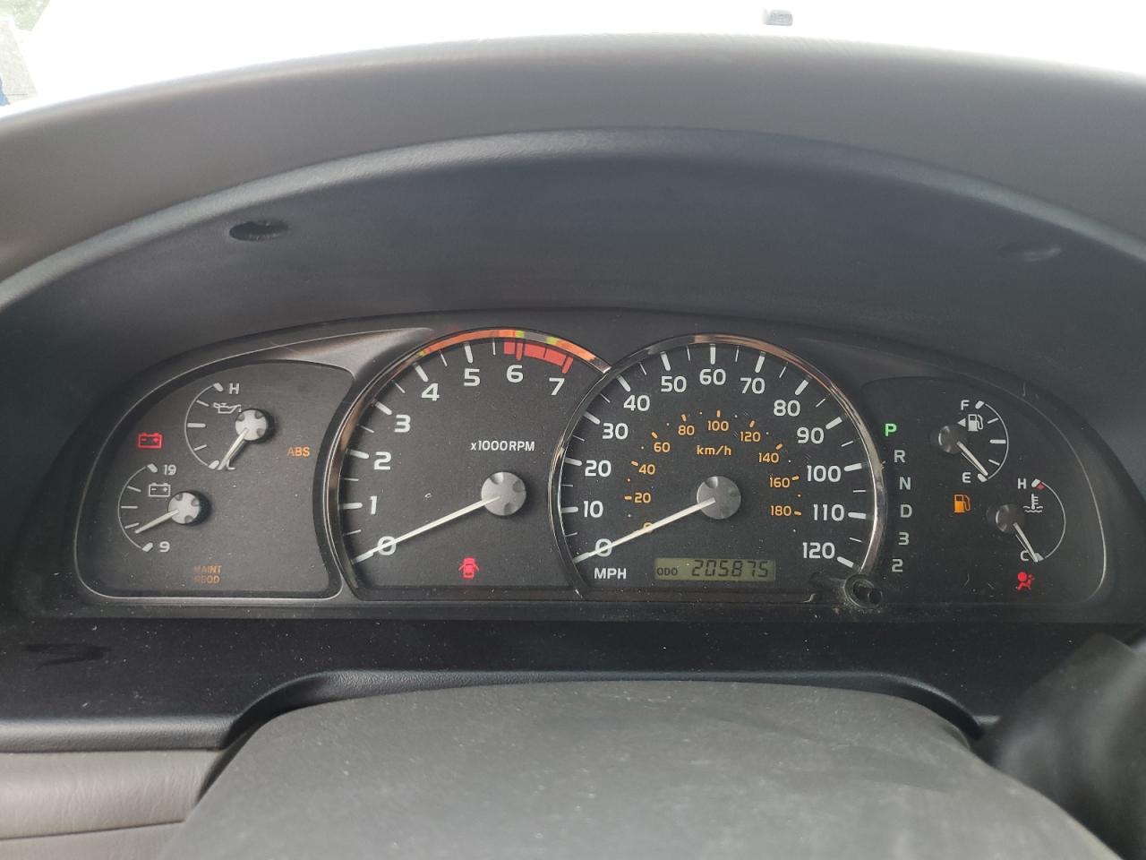 2005 Toyota Sequoia Sr5 VIN: 5TDZT34A55S258277 Lot: 61804805