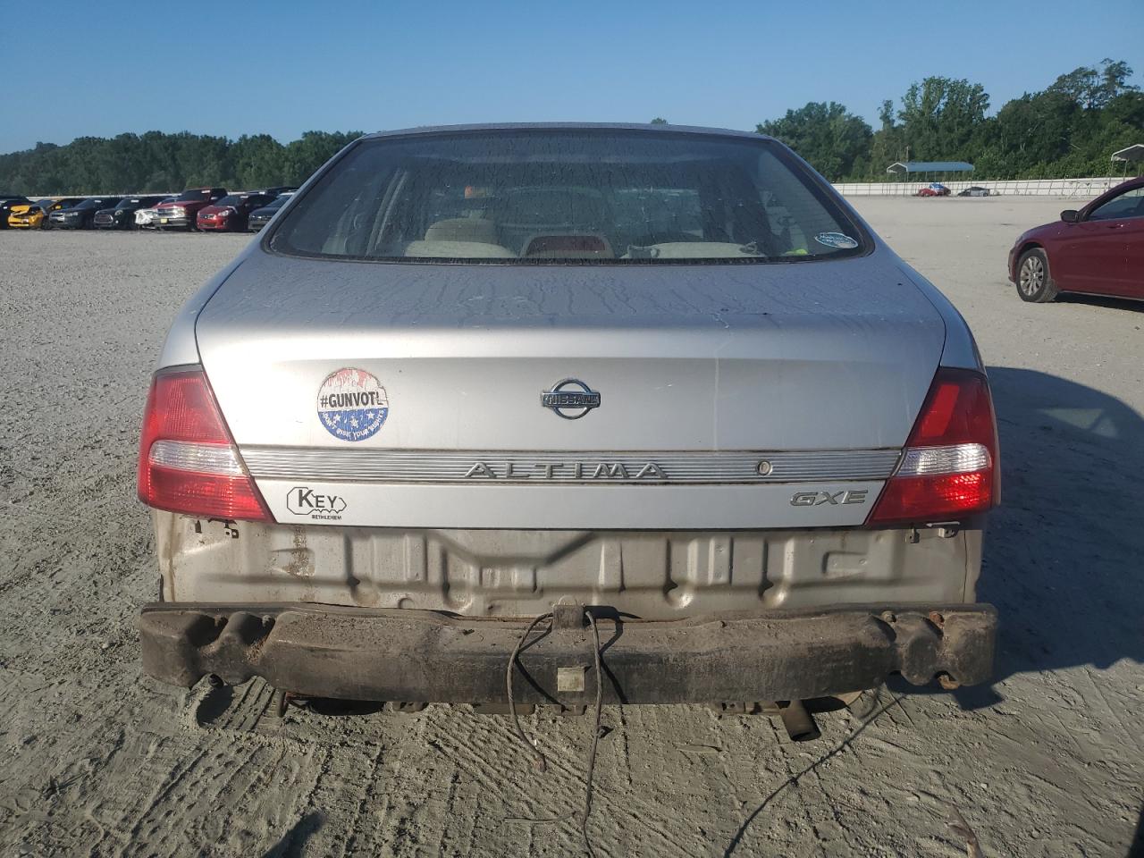 2000 Nissan Altima Xe VIN: 1N4DL01D2YC122255 Lot: 61621545