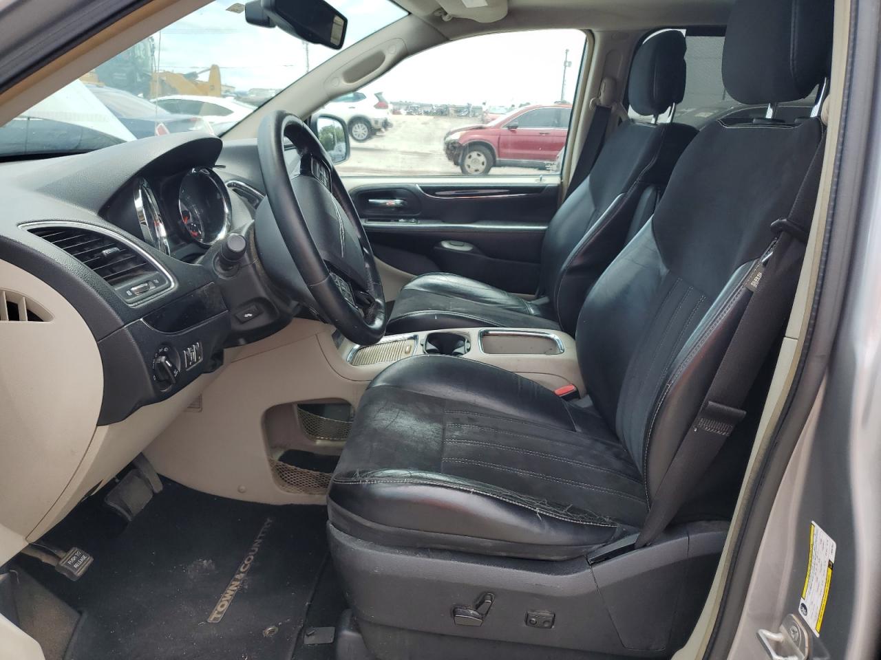 2014 Chrysler Town & Country Touring L VIN: 2C4RC1CG7ER367567 Lot: 61792005