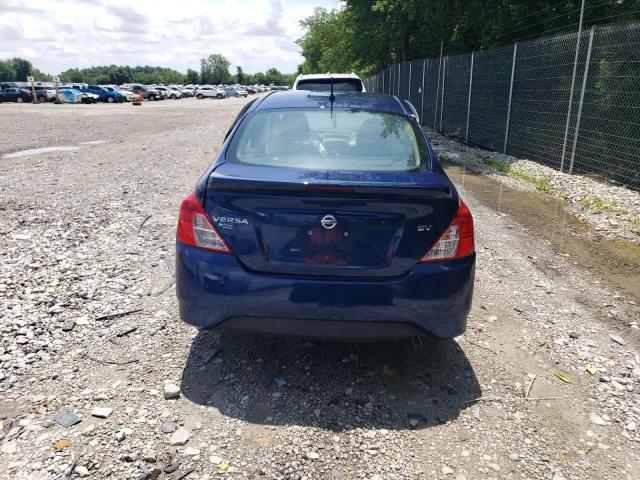  NISSAN VERSA 2019 Granatowy