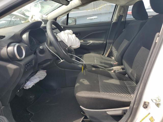  NISSAN VERSA 2024 Білий