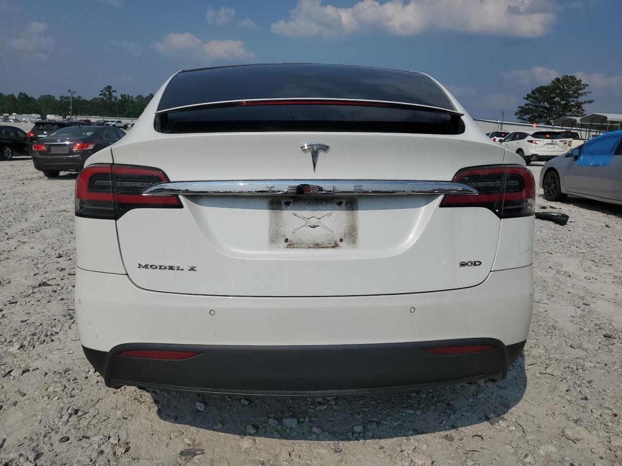 2016 Tesla Model X VIN: 5YJXCAE2XGF017860 Lot: 58967795