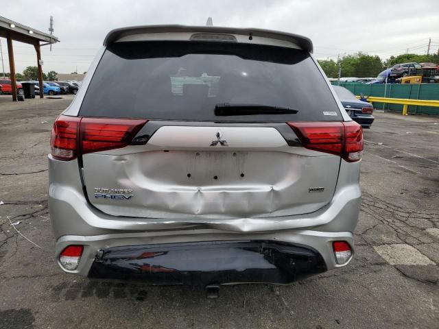  MITSUBISHI OUTLANDER 2022 Srebrny