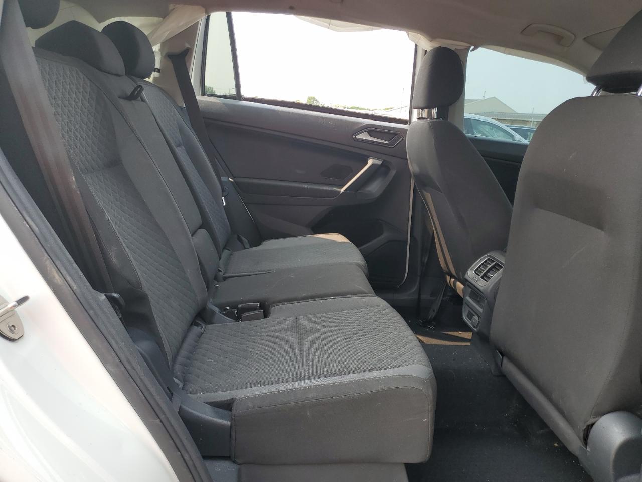 2018 Volkswagen Tiguan S VIN: 3VV0B7AX7JM015349 Lot: 70761085