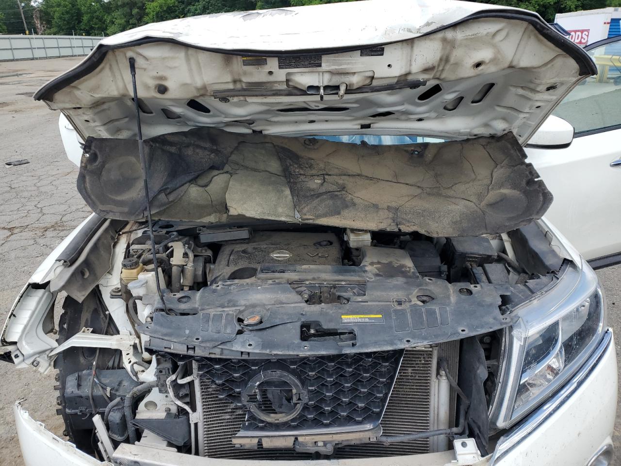 2015 Nissan Pathfinder S VIN: 5N1AR2MN7FC646845 Lot: 60279135