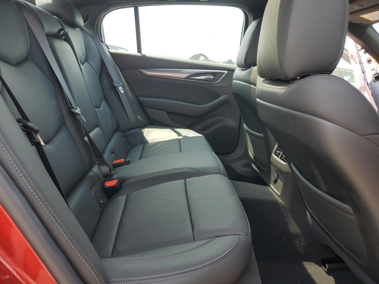 2025 Cadillac Ct5 Premium Luxury VIN: 1G6DS5RKXS0109892 Lot: 61814765