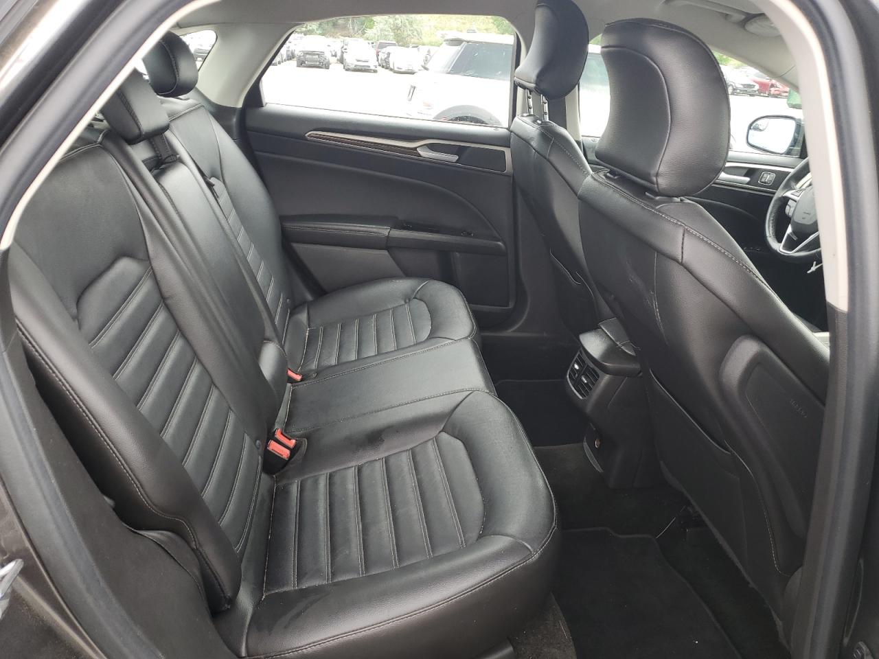 2016 Ford Fusion Se VIN: 3FA6P0HD9GR239611 Lot: 61550015