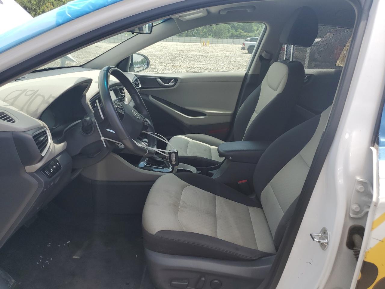 KMHC75LC4JU061840 2018 Hyundai Ioniq Sel