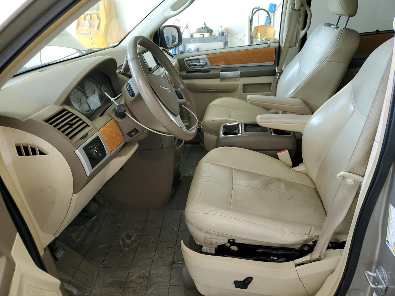 2009 Chrysler Town & Country Limited VIN: 2A8HR64X19R555943 Lot: 60678715