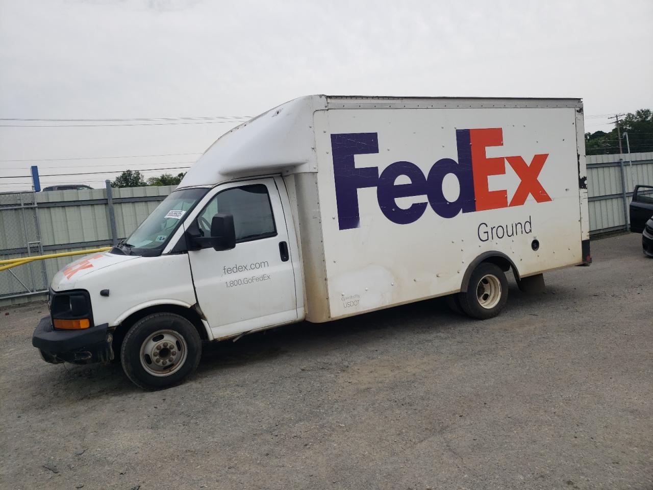 2017 Gmc Savana Cutaway G3500 for Sale in Shreveport, LA - Minor Dent/Scratches