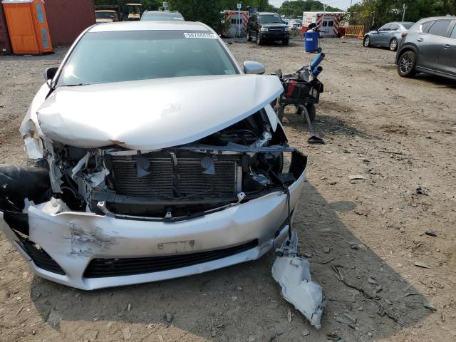  TOYOTA CAMRY 2014 Серебристый