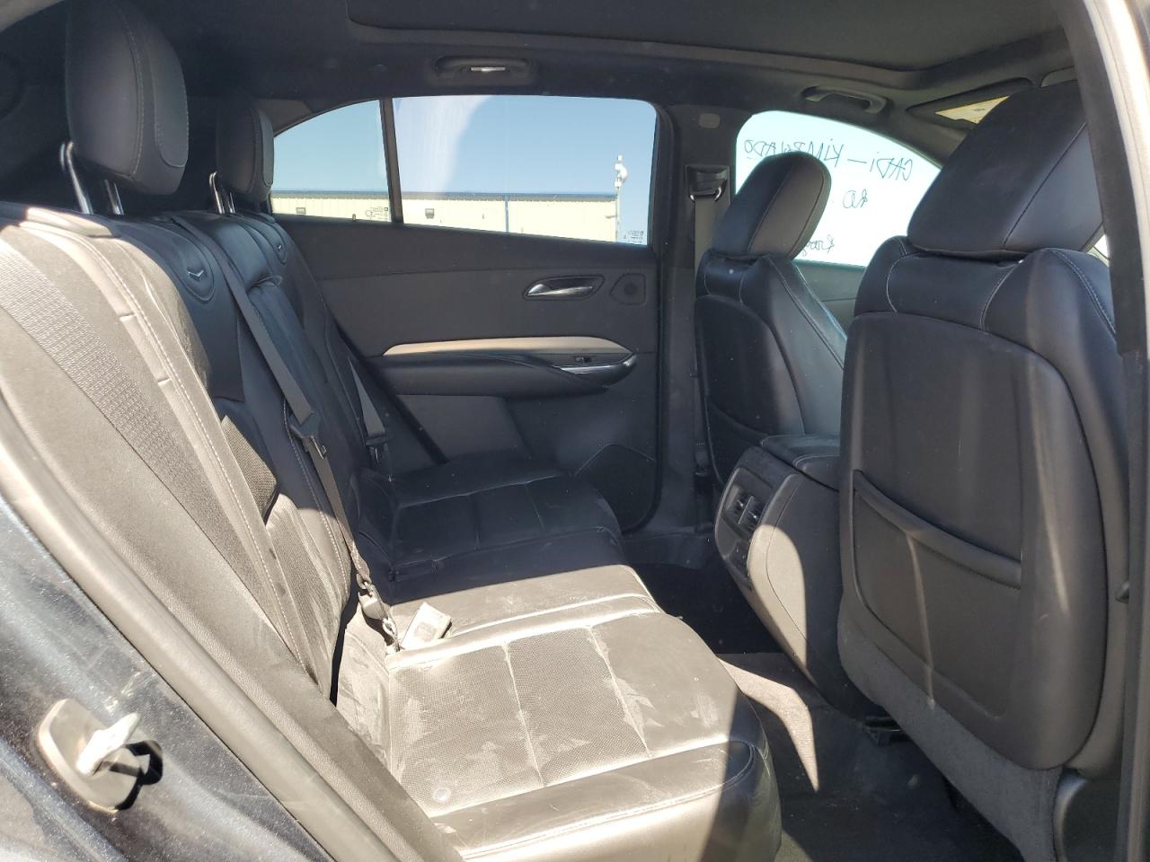 2019 Cadillac Xt4 Premium Luxury VIN: 1GYFZDR44KF107155 Lot: 61170205