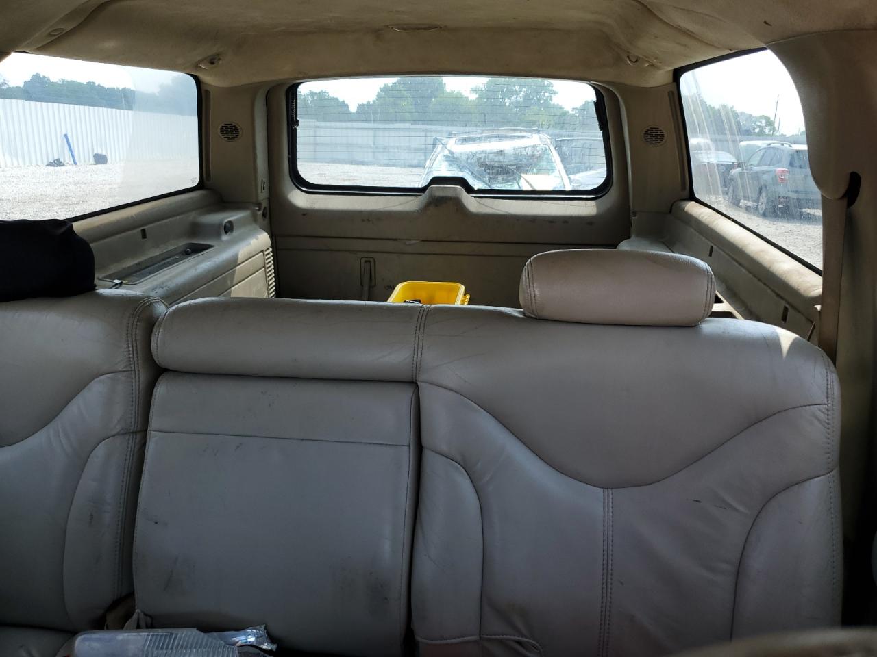 2002 GMC Yukon Xl K1500 VIN: 3GKFK16Z22G269393 Lot: 62532715