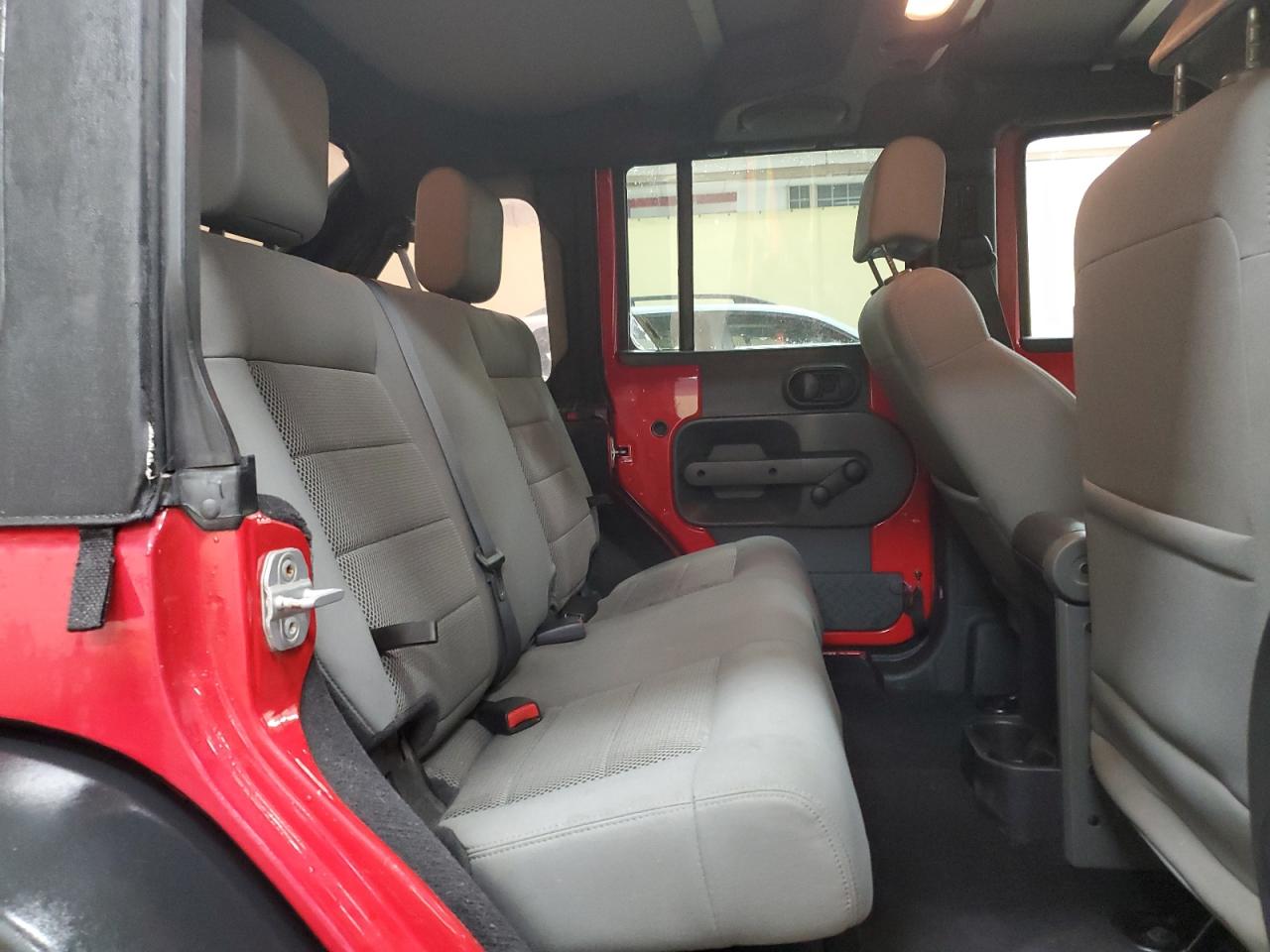 2008 Jeep Wrangler Unlimited Rubicon VIN: 1J4GA69178L637496 Lot: 62101775