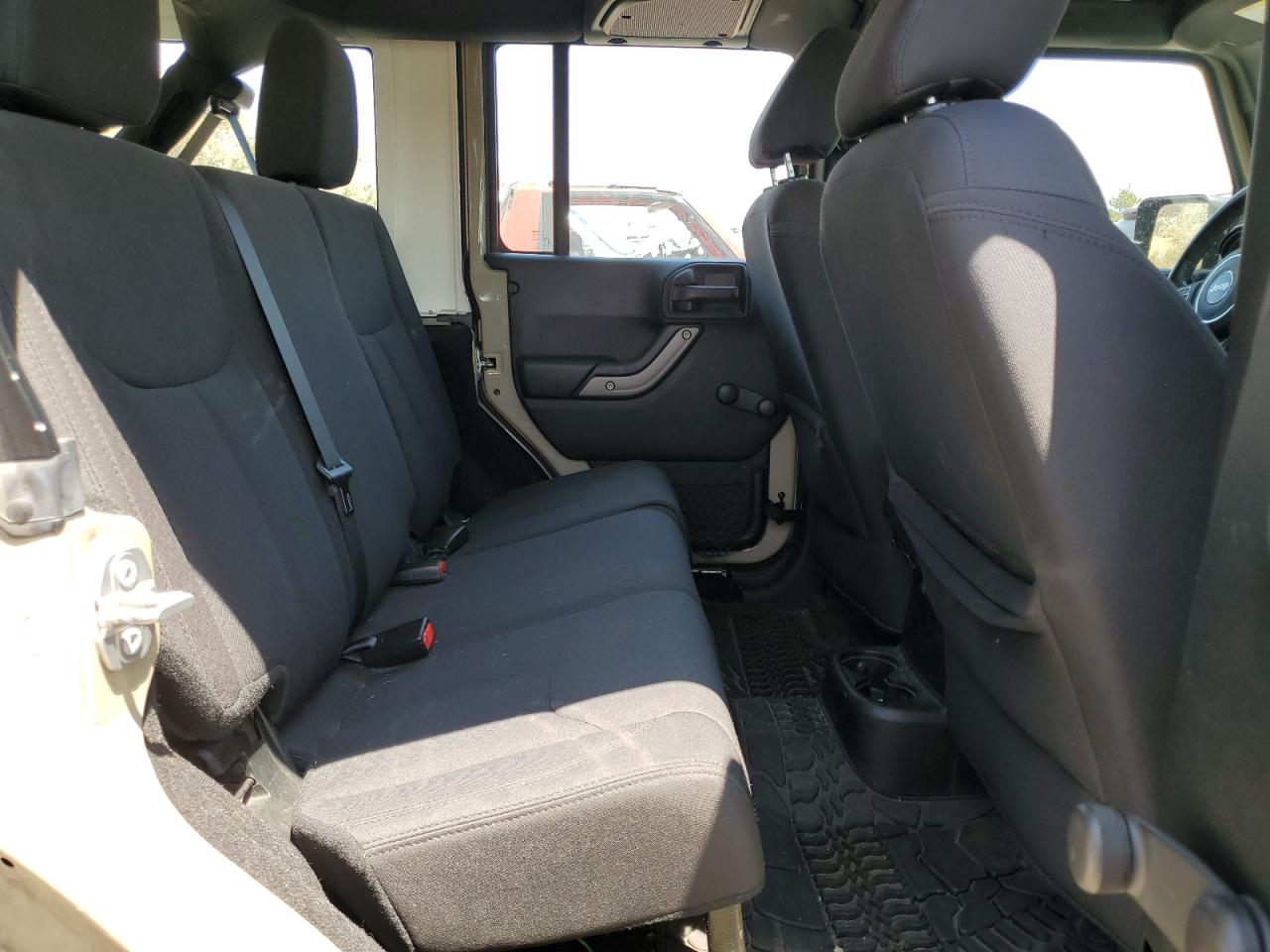 2018 Jeep Wrangler Unlimited Sport VIN: 1C4BJWDG6JL861053 Lot: 61078365