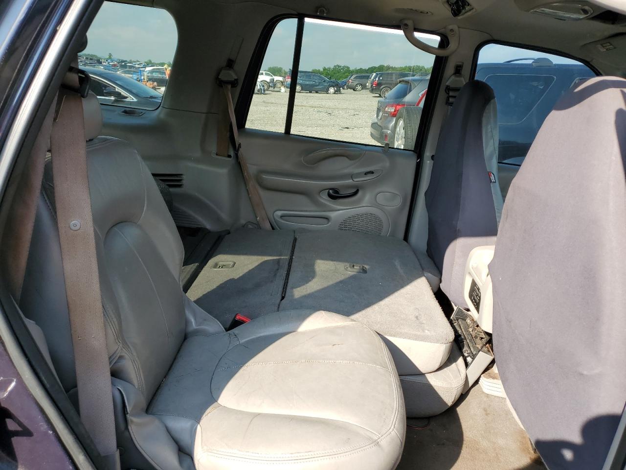 2000 Ford Expedition Xlt VIN: 1FMRU15L9YLC33790 Lot: 59720985