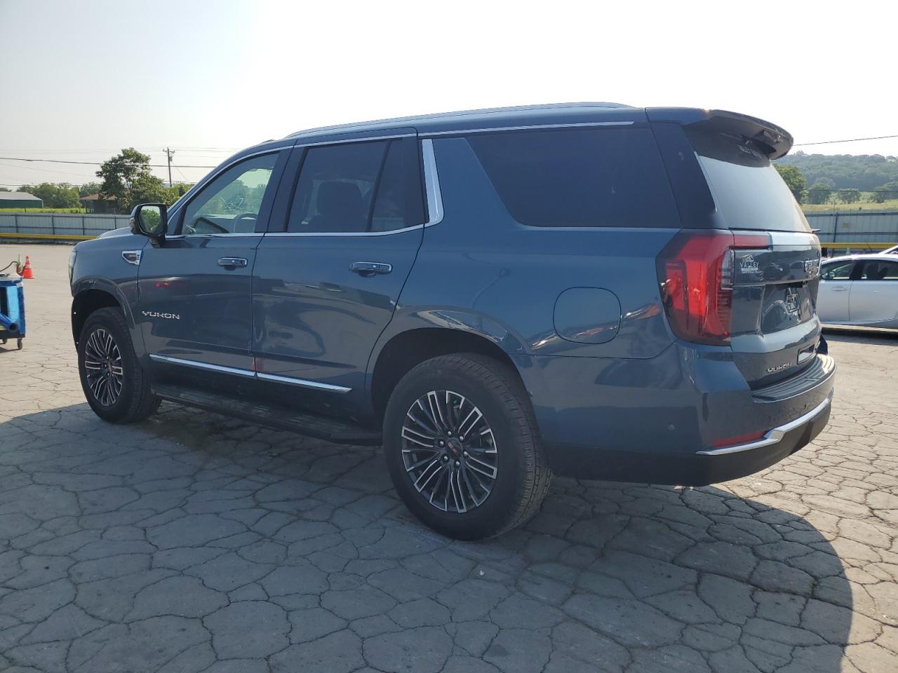 2025 GMC Yukon Elevation blue null gas 1GKS1BRD2SR288680 photo #3