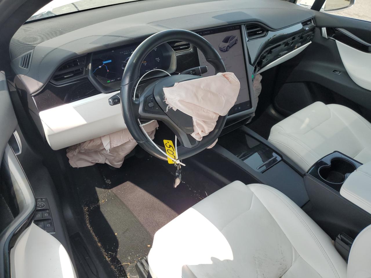 2018 Tesla Model X VIN: 5YJXCBE23JF103119 Lot: 58575065