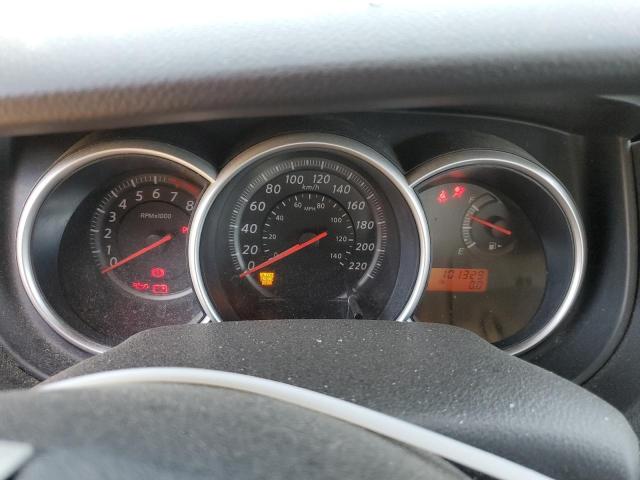 2010 NISSAN VERSA S  