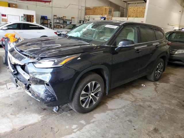 TOYOTA HIGHLANDER 2021