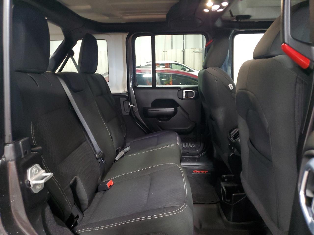 2021 Jeep Wrangler Unlimited Sport VIN: 1C4HJXDGXMW581011 Lot: 62646115