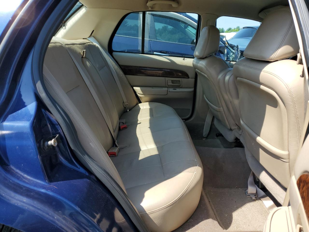 2004 Mercury Grand Marquis Ls VIN: 2MEHM75W44X661064 Lot: 62257555