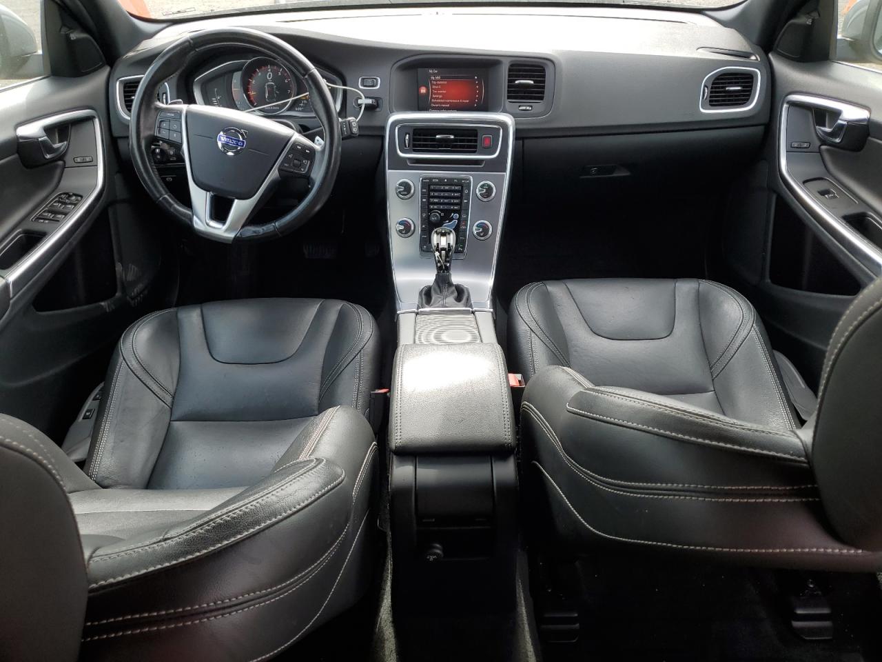2017 Volvo V60 T5 Premier VIN: YV140MEK6H1369464 Lot: 62484625
