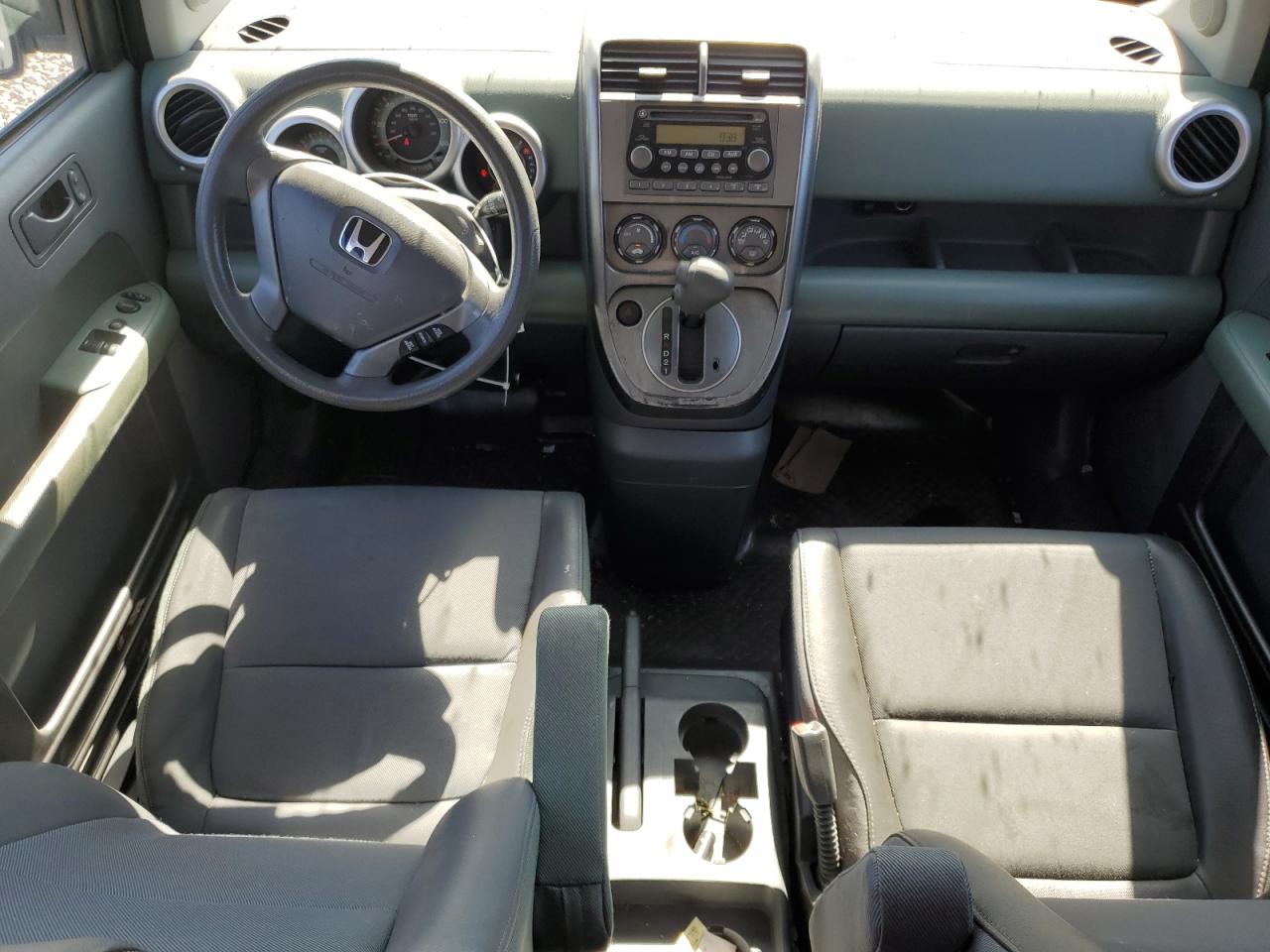 2004 Honda Element Ex VIN: 5J6YH286X4L002319 Lot: 62133245