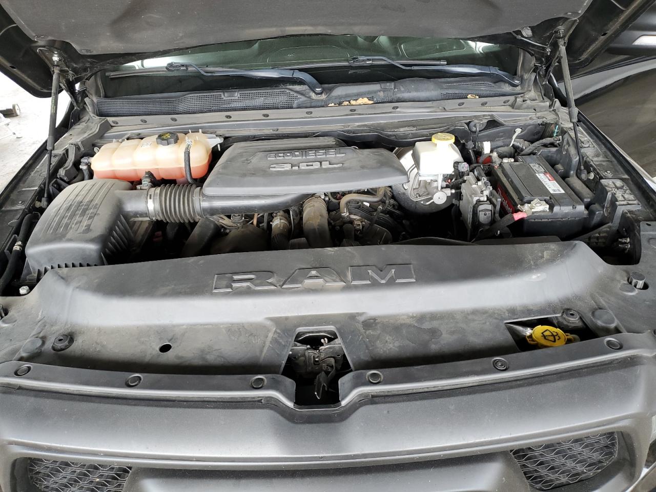 RAM 1500 2021 VIN 1C6SRFLM4MN587447 zdjęcie 11