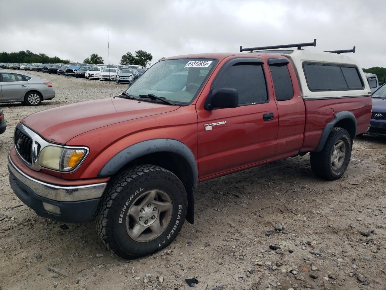 2002 Toyota Tacoma Xtracab იყიდება West Warren-ში, MA - Rear End
