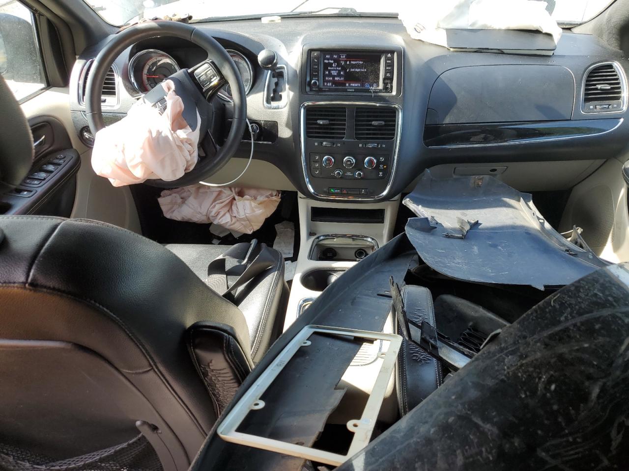 DODGE CARAVAN 2018 VIN 2C4RDGCG4JR207611 zdjęcie 8