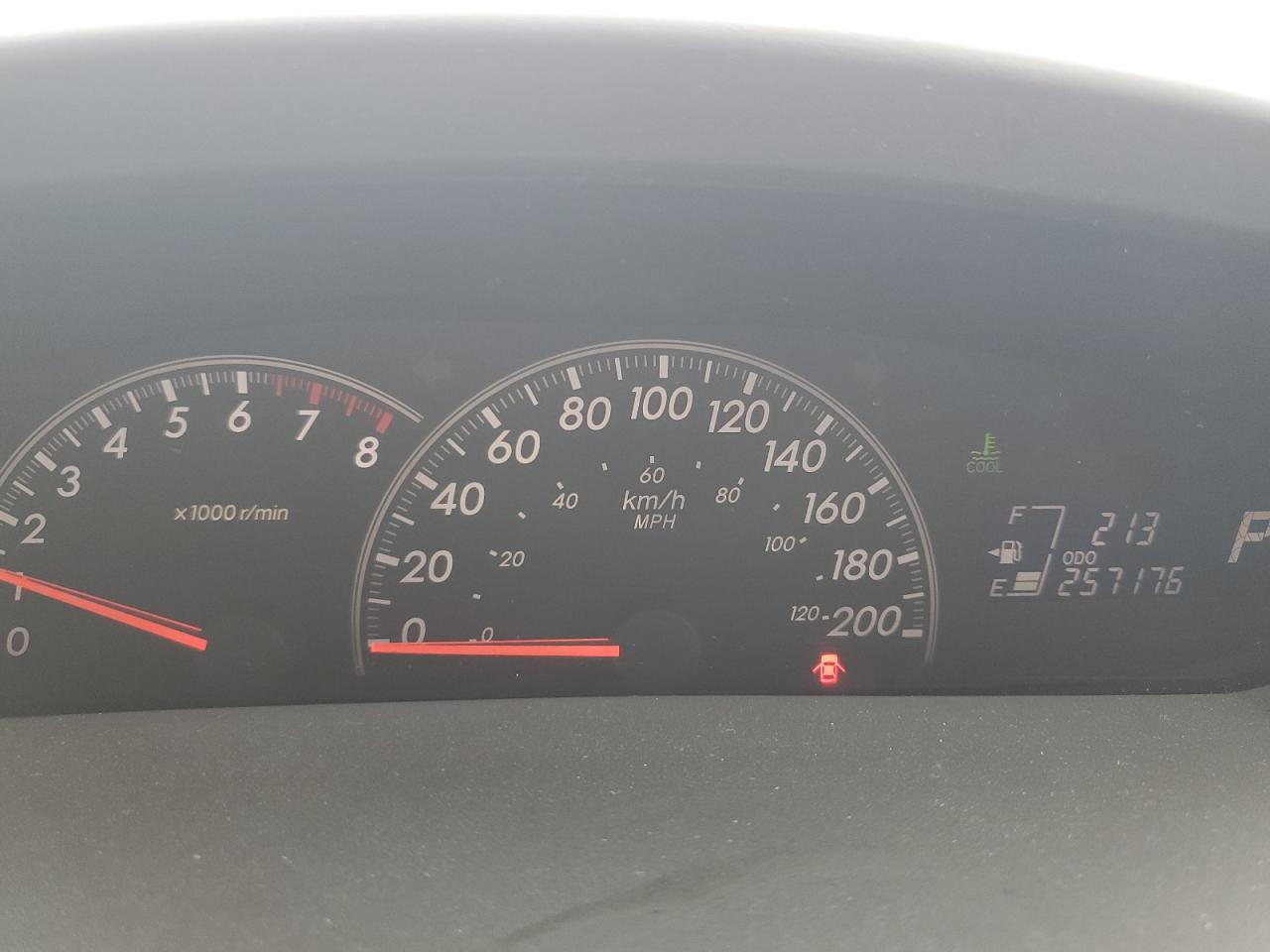 2008 Toyota Yaris VIN: JTDKT923485164622 Lot: 61055795