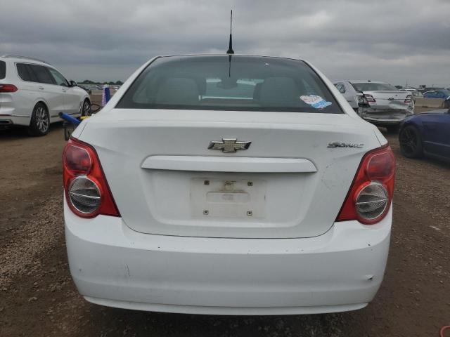 Седаны CHEVROLET SONIC 2013 Белы
