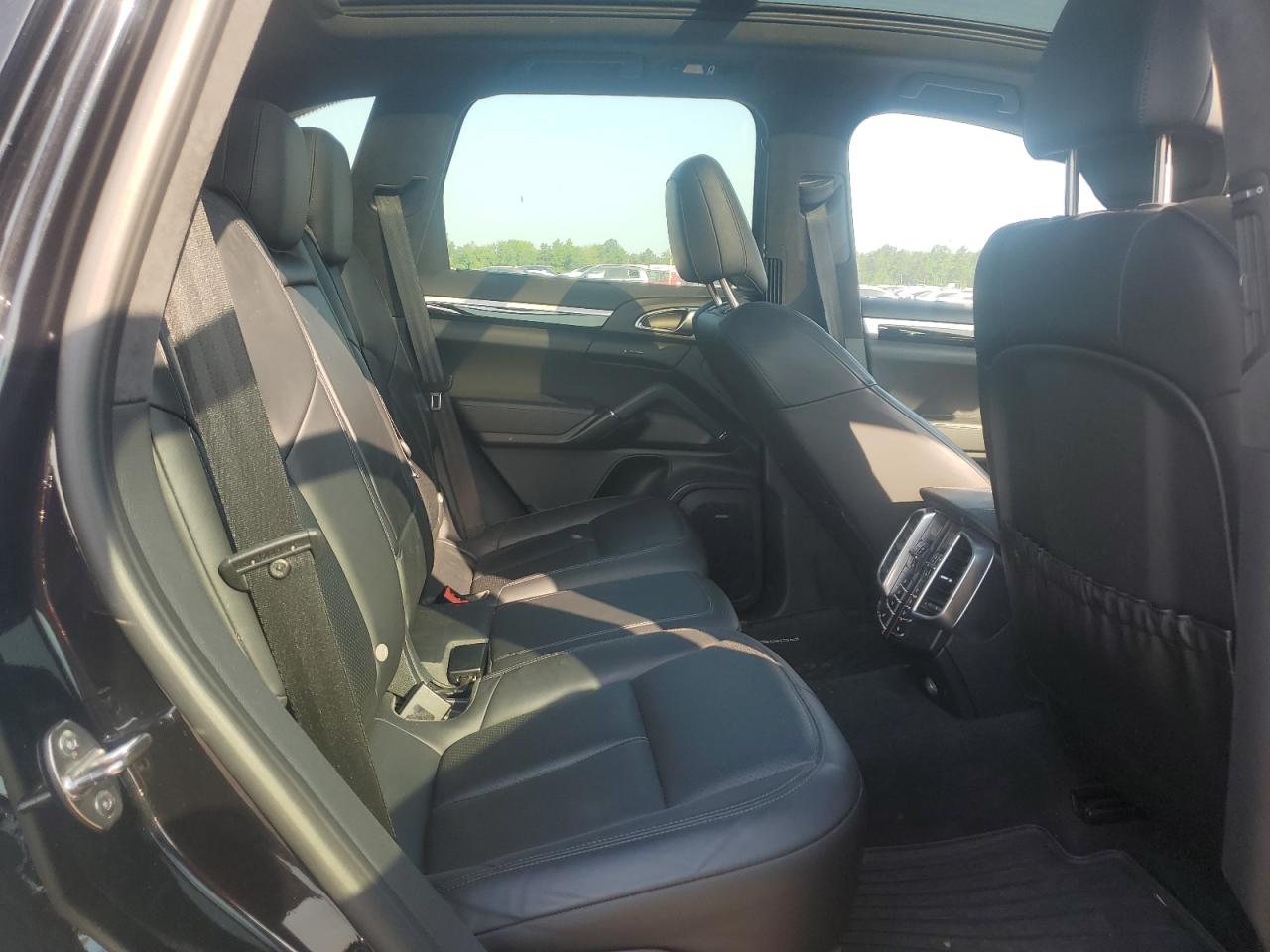 2014 Porsche Cayenne Turbo VIN: WP1AC2A25ELA81007 Lot: 62140075
