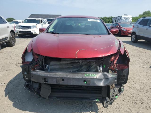  NISSAN ALTIMA 2018 Czerwony