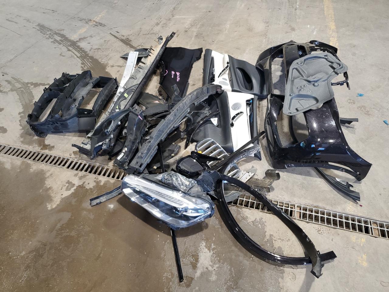 2018 BMW X5 xDrive50I VIN: 5UXKR6C59J0U14600 Lot: 61377105