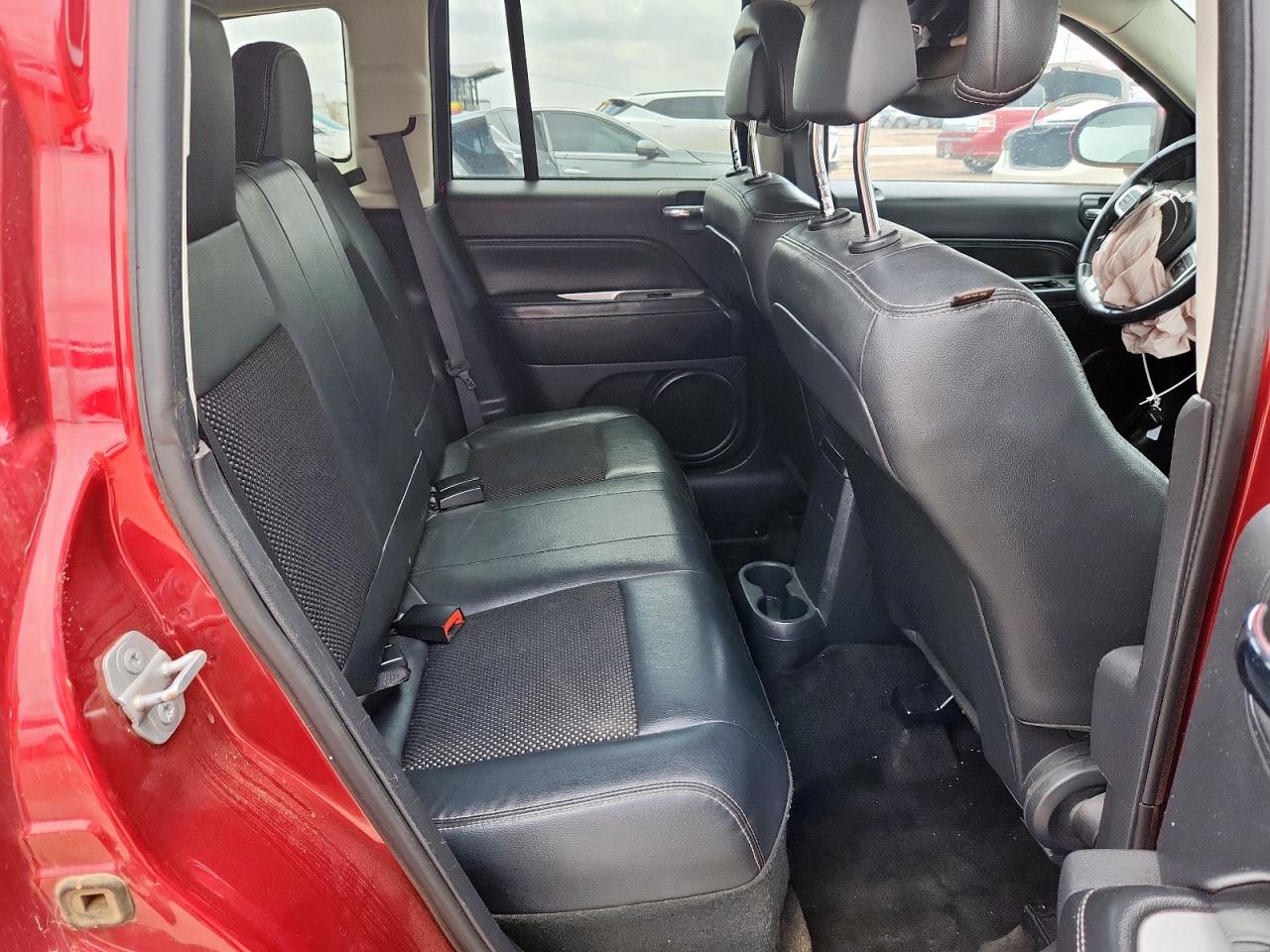 2016 Jeep Compass Latitude VIN: 1C4NJCEA4GD636445 Lot: 61861165
