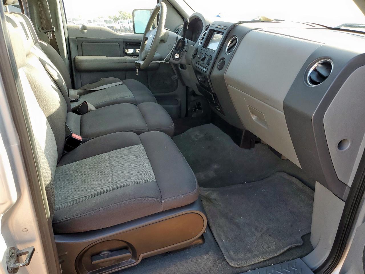 2006 Ford F150 Supercrew VIN: 1FTRW12W26KD83949 Lot: 61276435