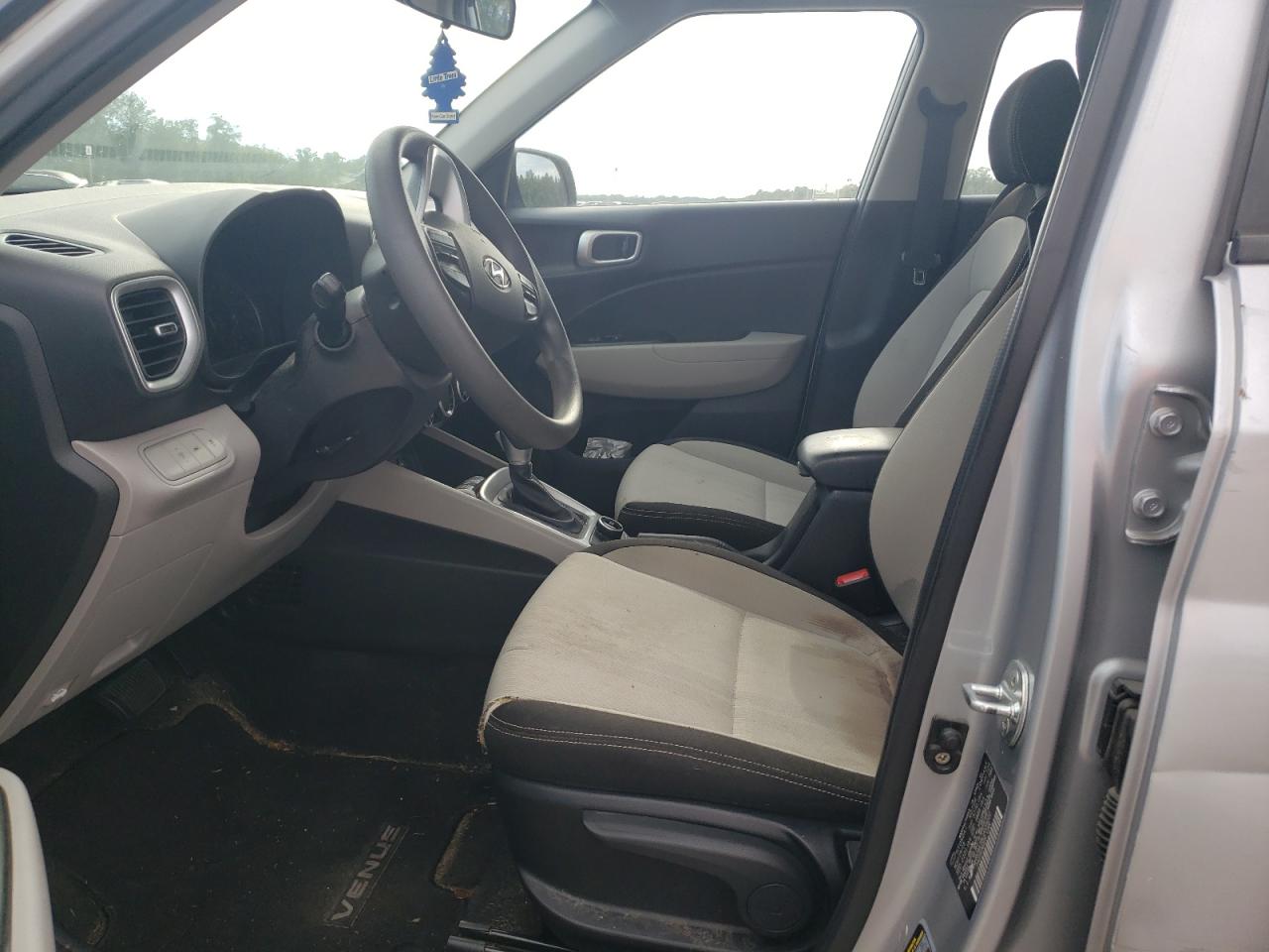 2020 Hyundai Venue Sel VIN: KMHRC8A39LU029222 Lot: 61083285