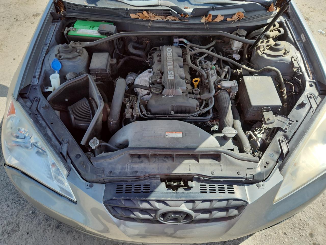 2010 Hyundai Genesis Coupe 2.0T VIN: KMHHT6KD9AU028740 Lot: 62997005