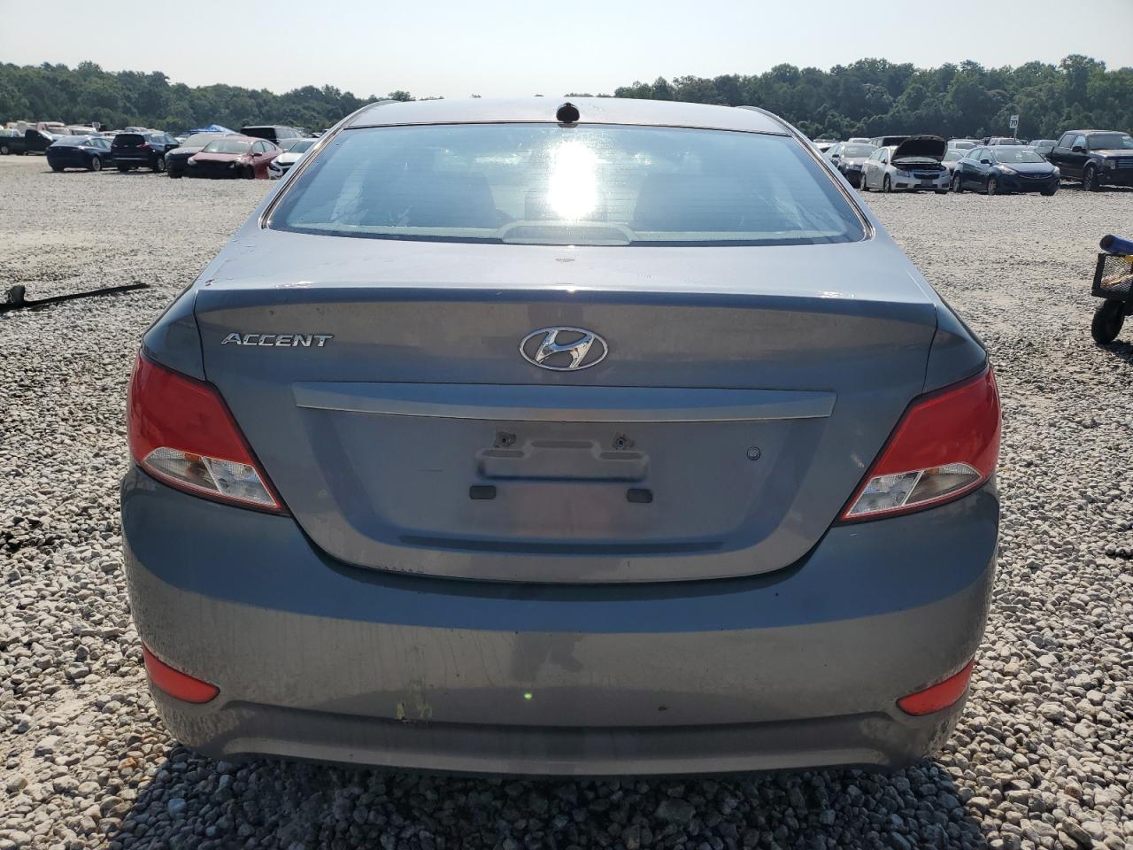2015 Hyundai Accent Gls VIN: KMHCT4AE8FU910501 Lot: 62055405
