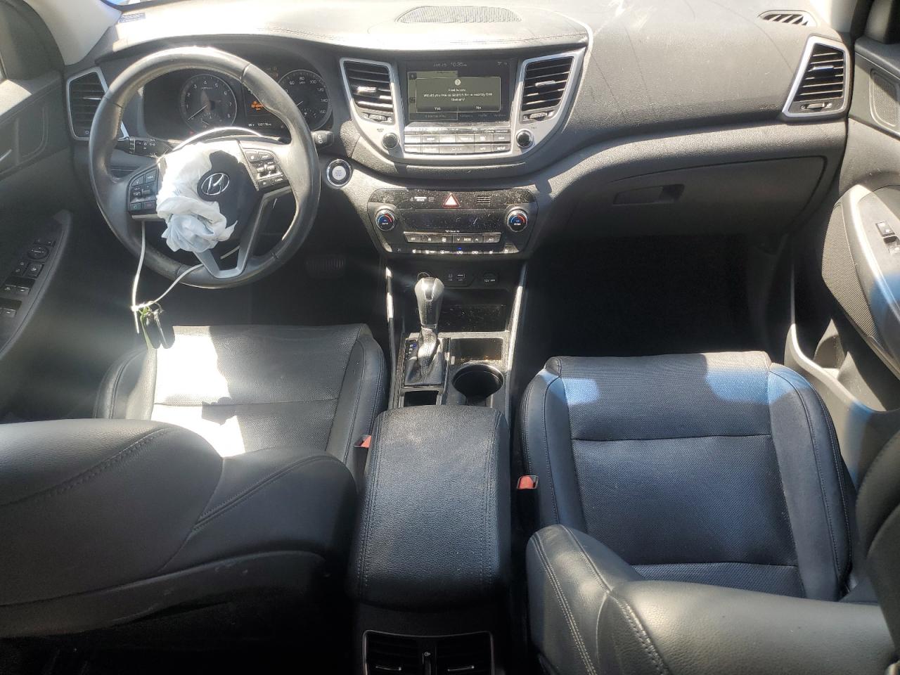 2016 Hyundai Tucson Limited VIN: KM8J33A25GU260311 Lot: 62289895