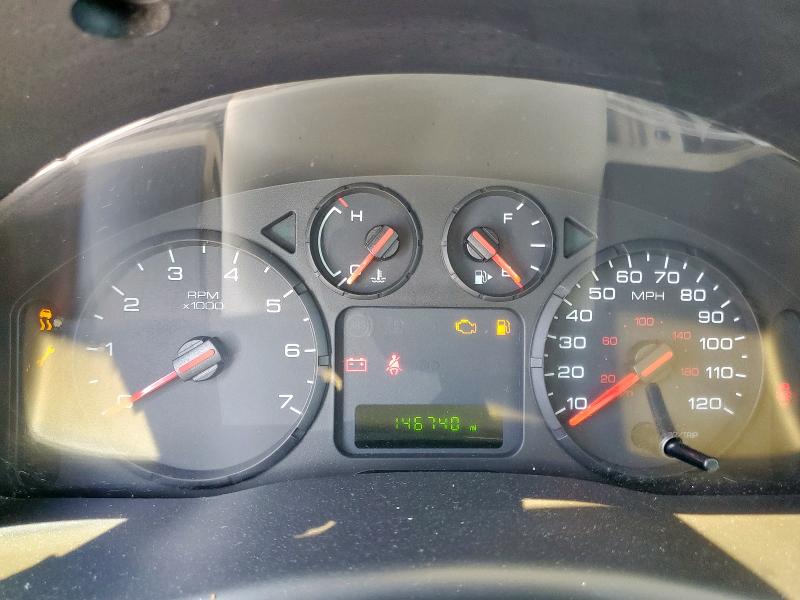 2005 FORD FREESTYLE SE  