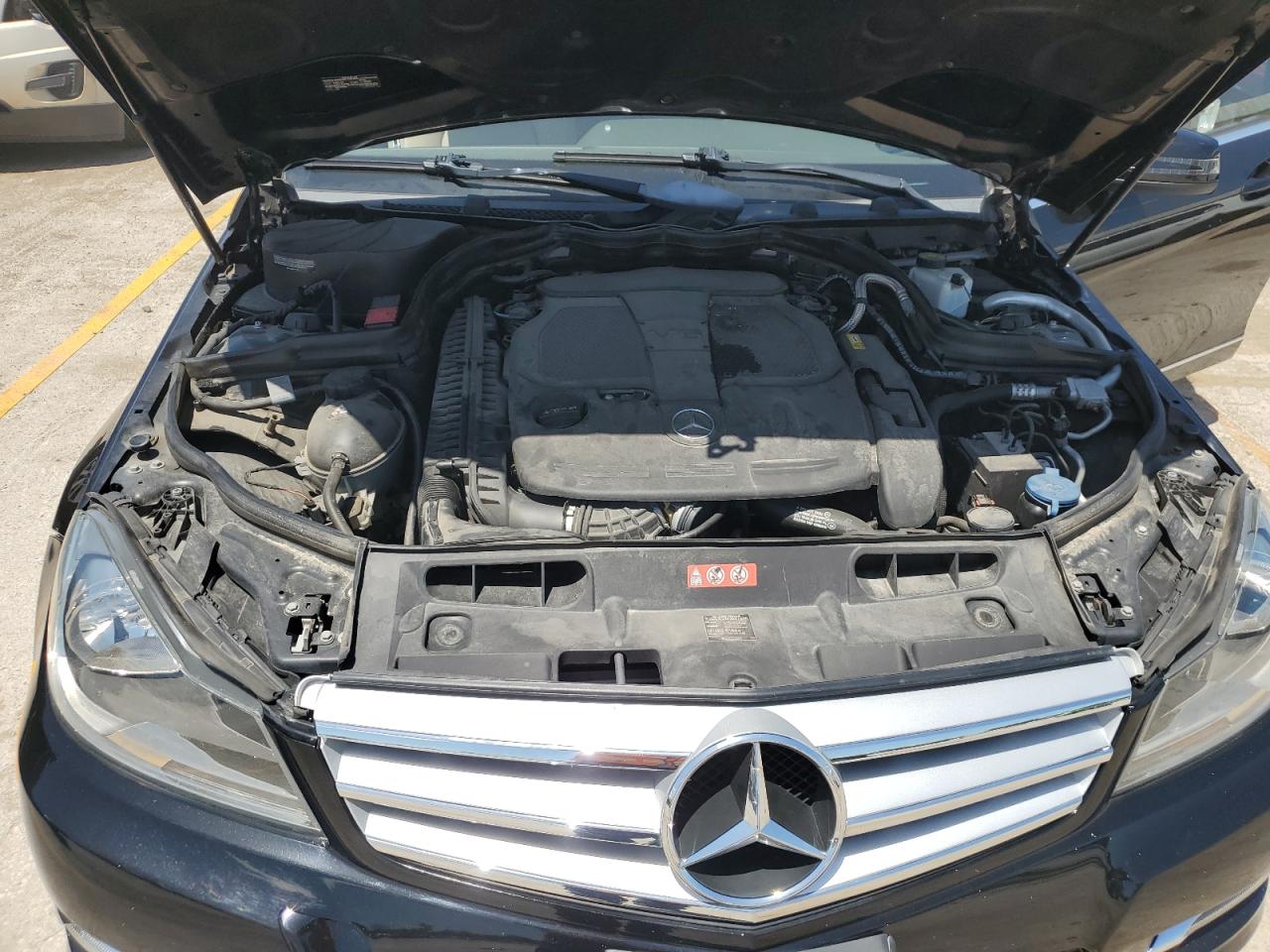 2013 Mercedes-Benz C 300 4Matic VIN: WDDGF8AB5DR245573 Lot: 62135345
