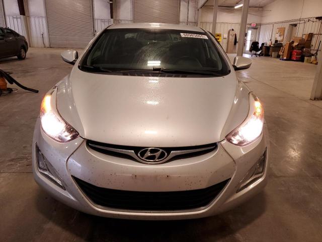  HYUNDAI ELANTRA 2016 Srebrny
