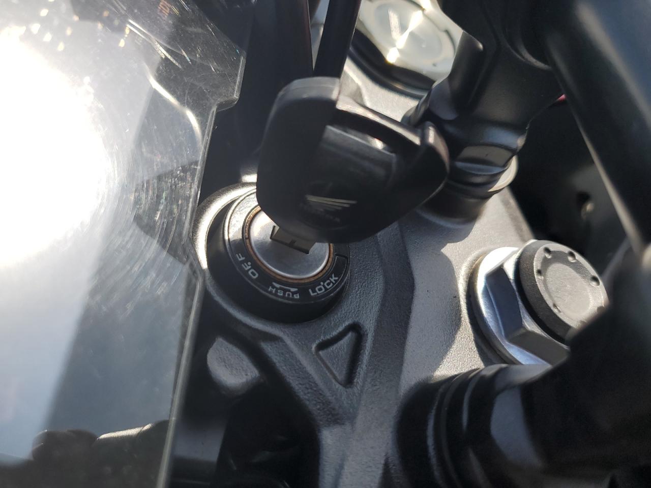 2019 Honda Cbf300 Na VIN: MLHNC5542K5000042 Lot: 62145565