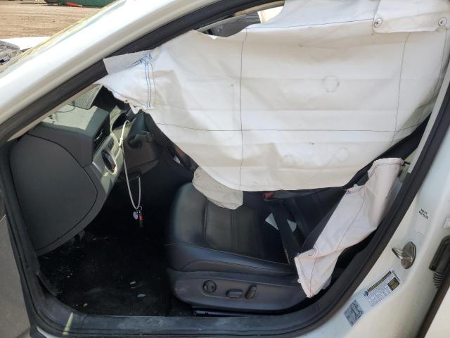  VOLKSWAGEN PASSAT 2020 White