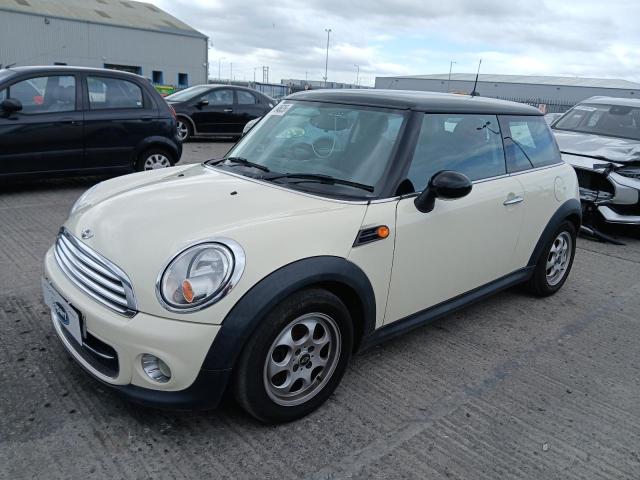 MINI COOPER D 2012