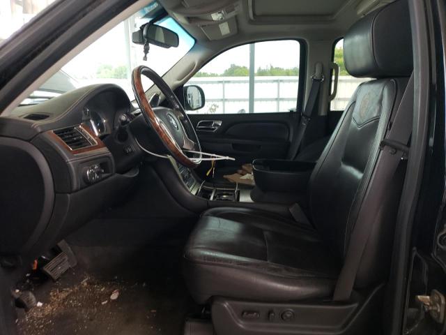 Parquets CADILLAC ESCALADE 2012 Czarny