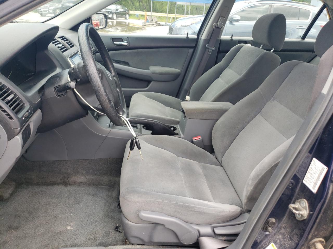 2006 Honda Accord Lx VIN: 1HGCM56496A043670 Lot: 62999695